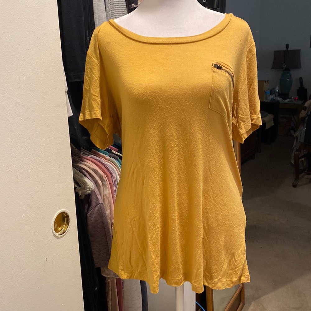 Active USA Gold Blouse
